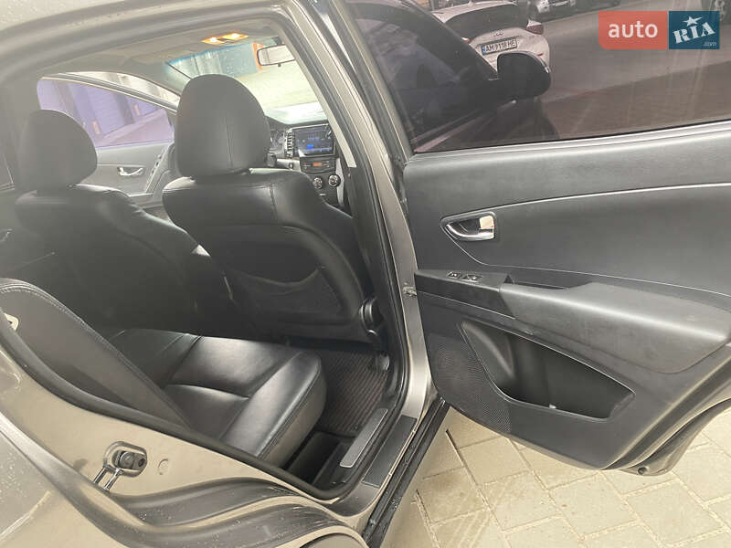 Позашляховик / Кросовер SsangYong Korando 2011 в Житомирі фото 14 Позашляховик / Кросовер SsangYong Korando 2011 в Житомирі