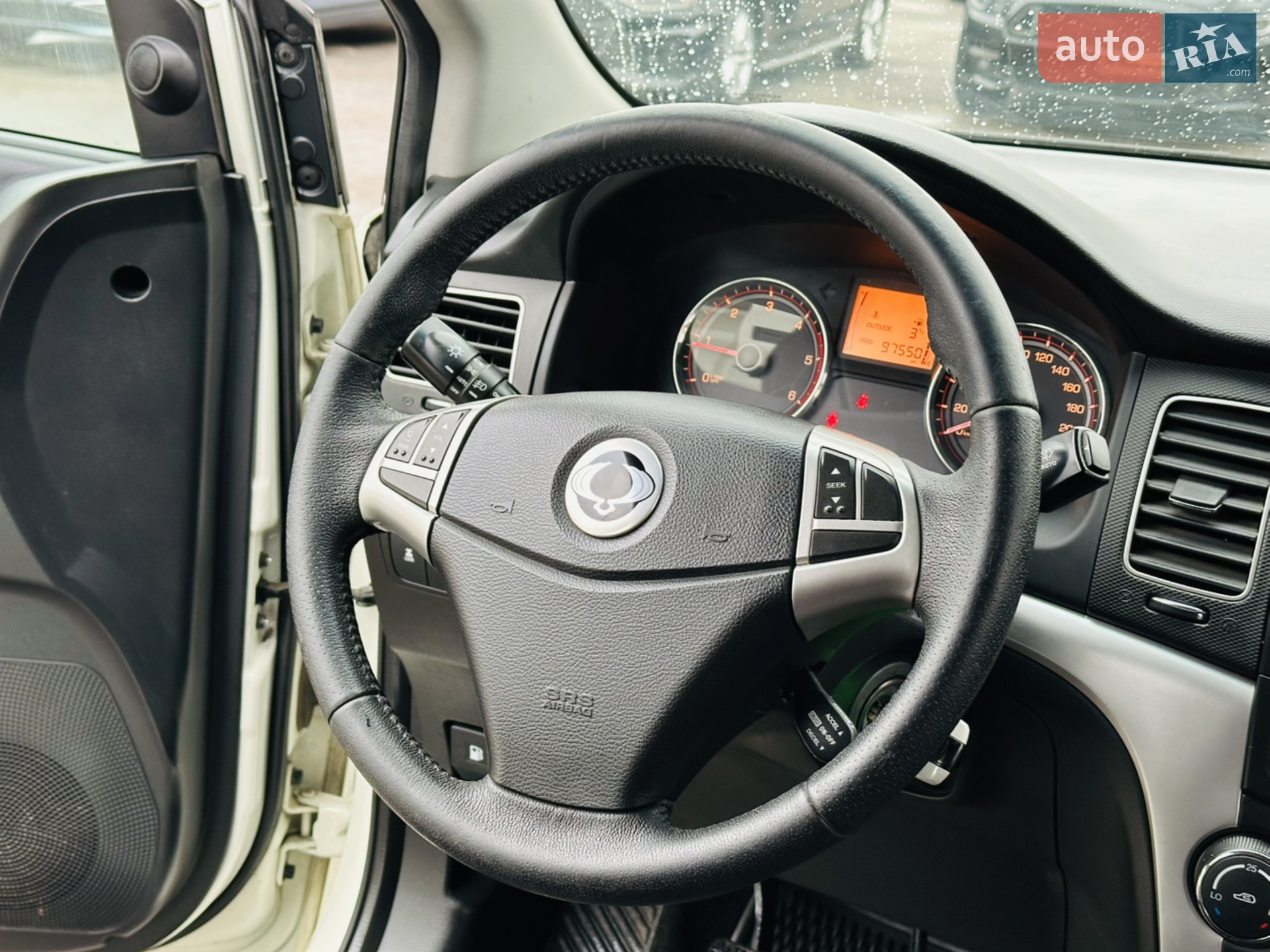 2011 SsangYong Korando - мініатюра 22