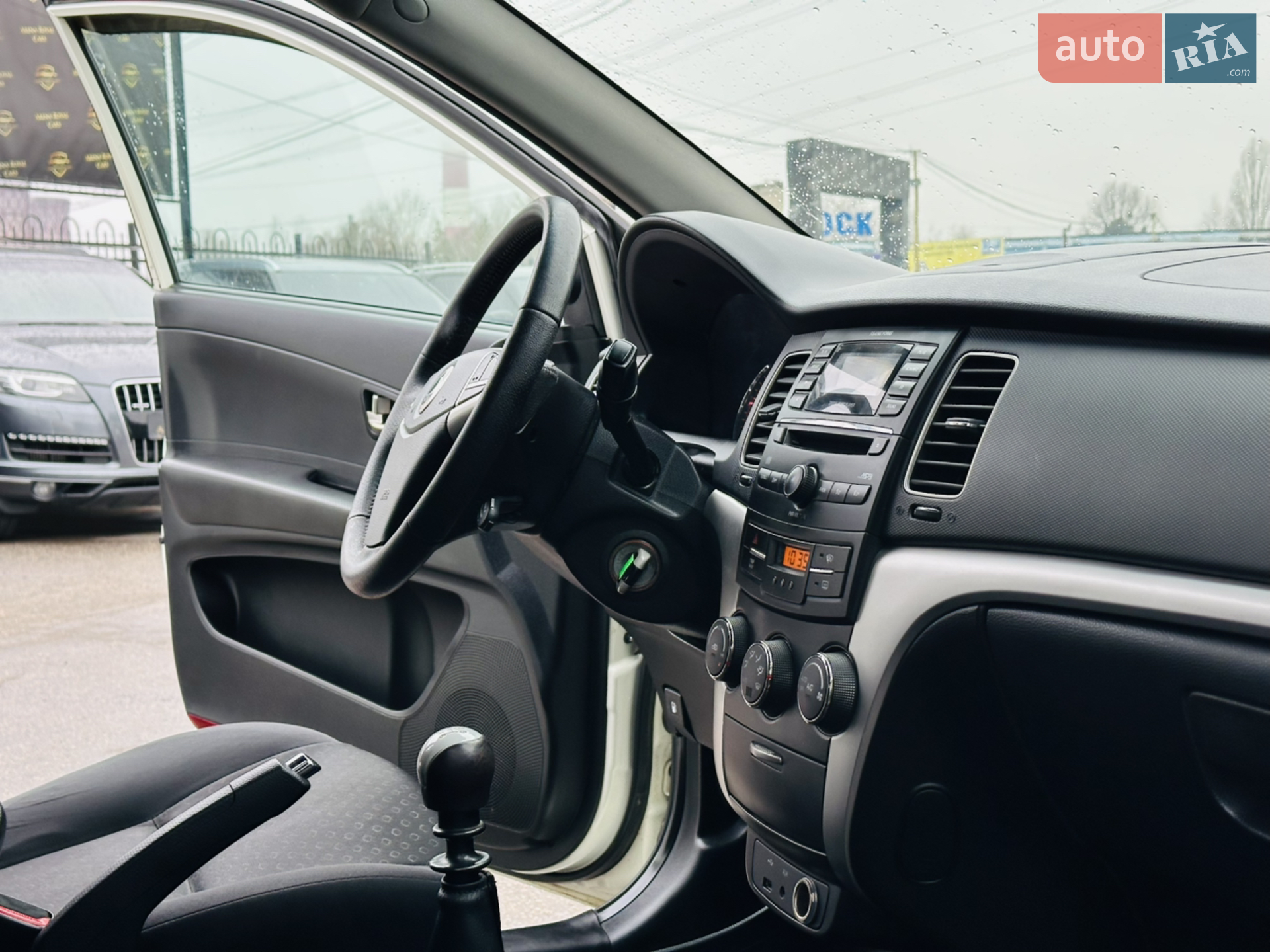2011 SsangYong Korando - мініатюра 25