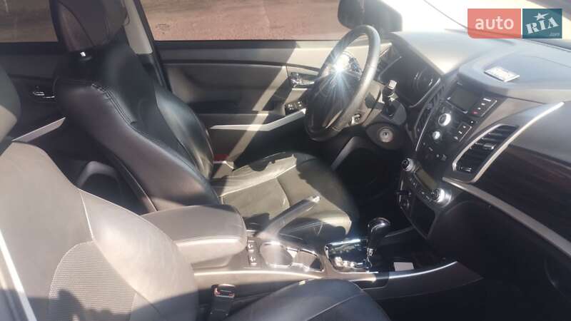 Внедорожник / Кроссовер SsangYong Korando 2014 в Ромнах