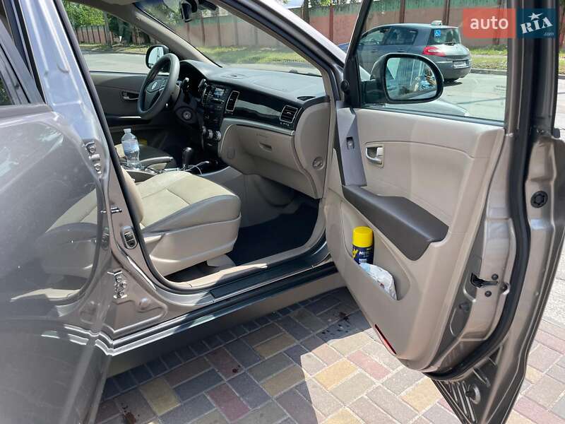 Внедорожник / Кроссовер SsangYong Korando 2012 в Киеве