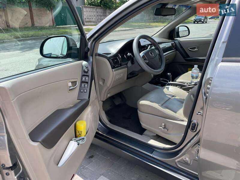 Внедорожник / Кроссовер SsangYong Korando 2012 в Киеве