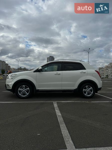 Внедорожник / Кроссовер SsangYong Korando 2011 в Киеве