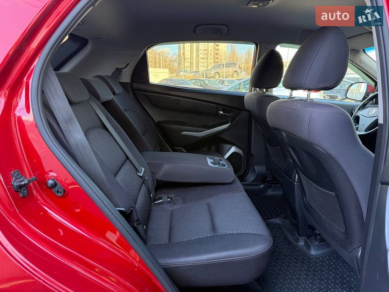 Внедорожник / Кроссовер SsangYong Korando 2013 в Киеве