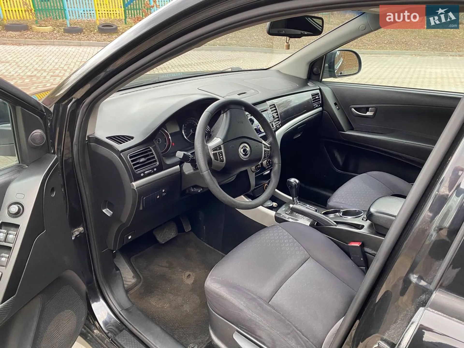2012 SsangYong Korando - мініатюра 8