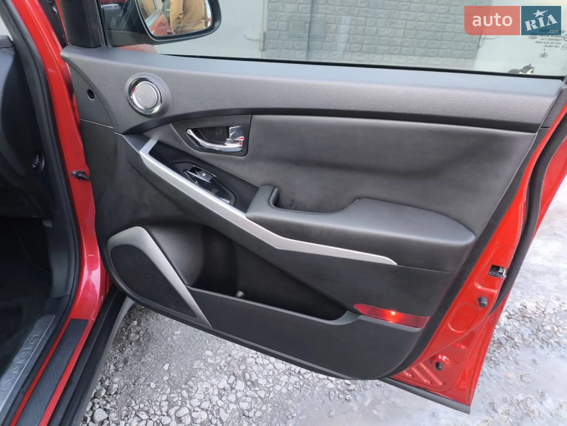 2014 SsangYong Korando - мініатюра 32