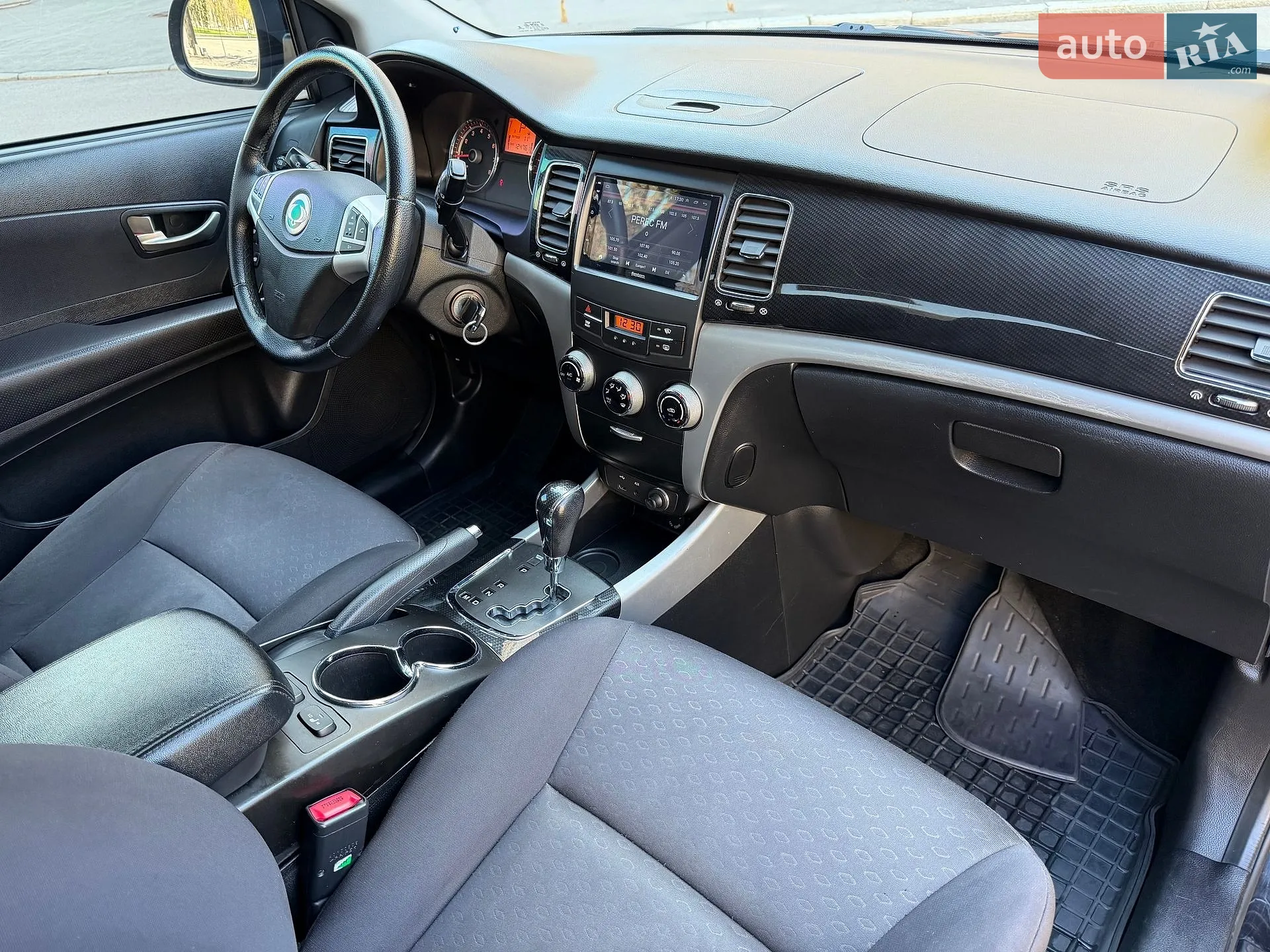 2013 SsangYong Korando - мініатюра 14