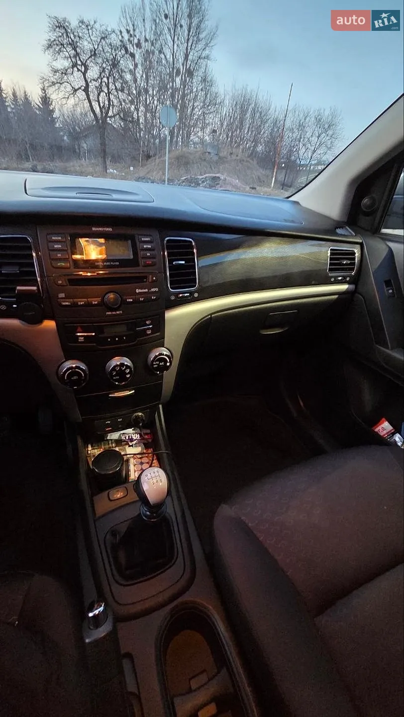 2012 SsangYong Korando - мініатюра 15