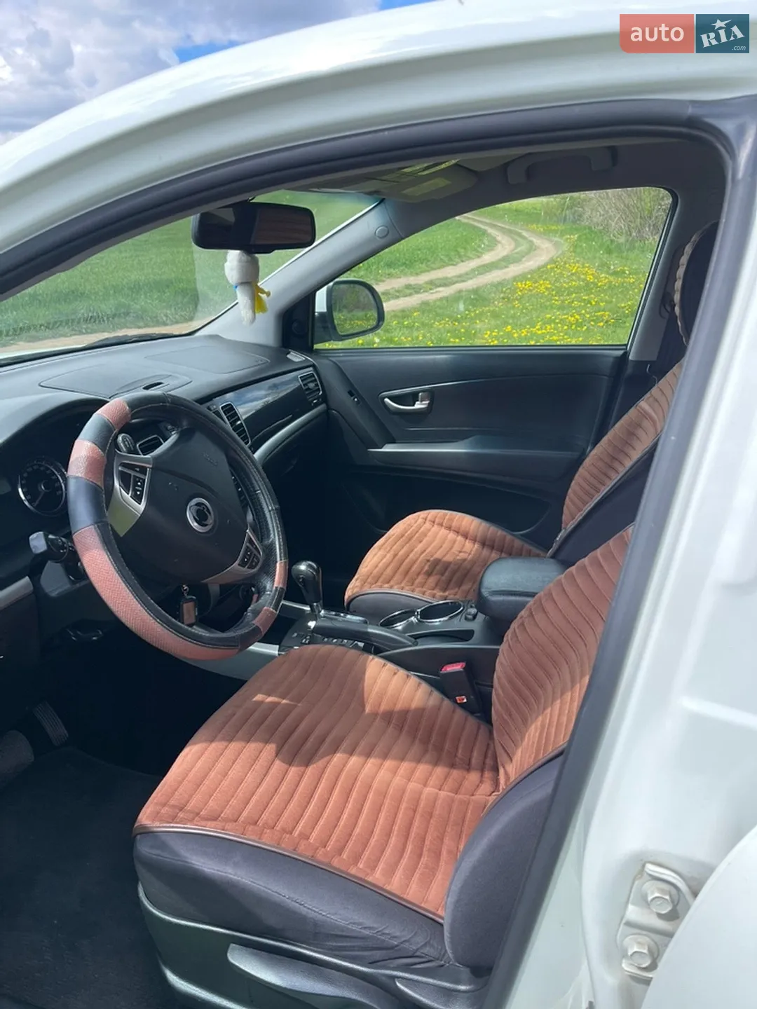 2012 SsangYong Korando - мініатюра 5