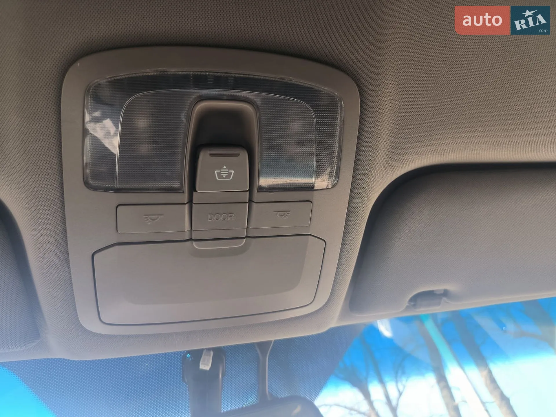 2011 SsangYong Korando - мініатюра 21