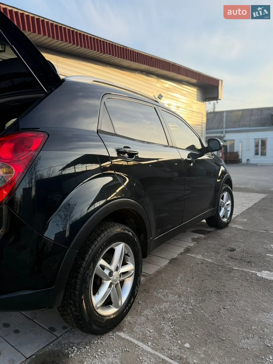 2011 SsangYong Korando - мініатюра 9