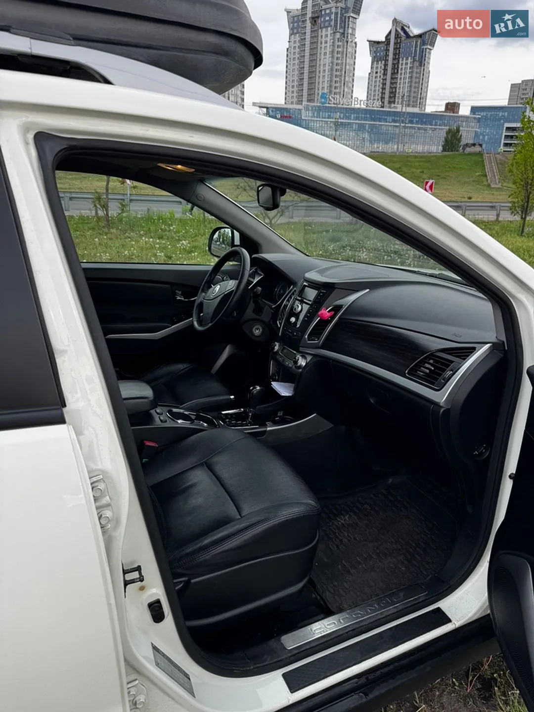 2014 SsangYong Korando - мініатюра 9