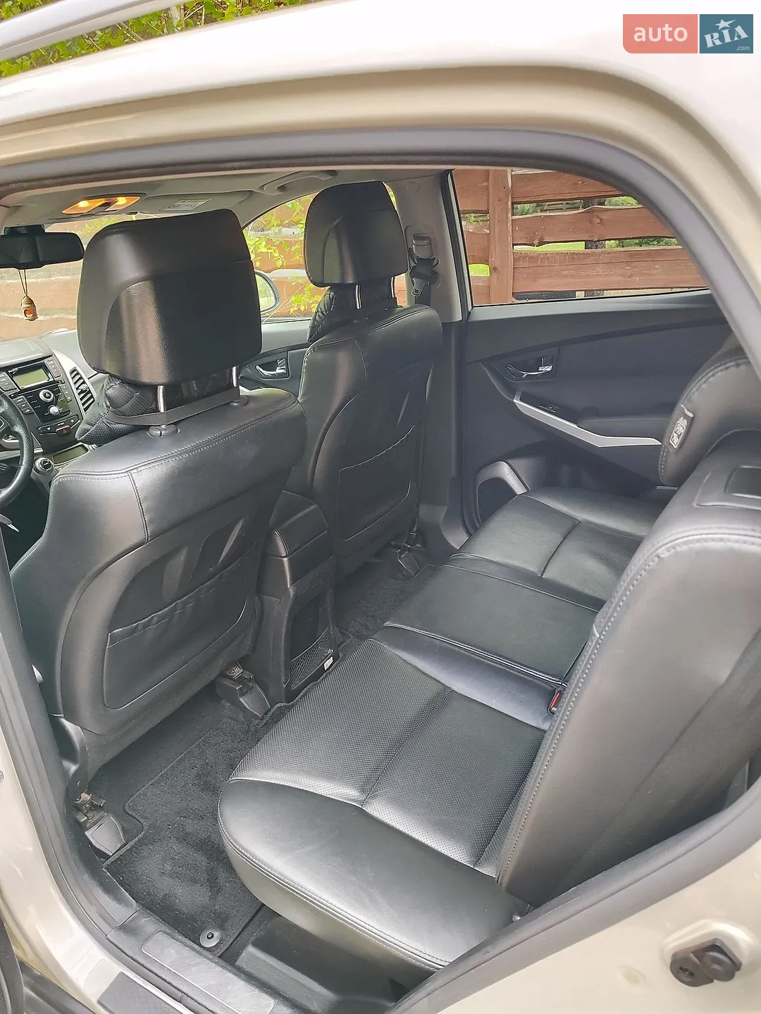 2014 SsangYong Korando - мініатюра 10