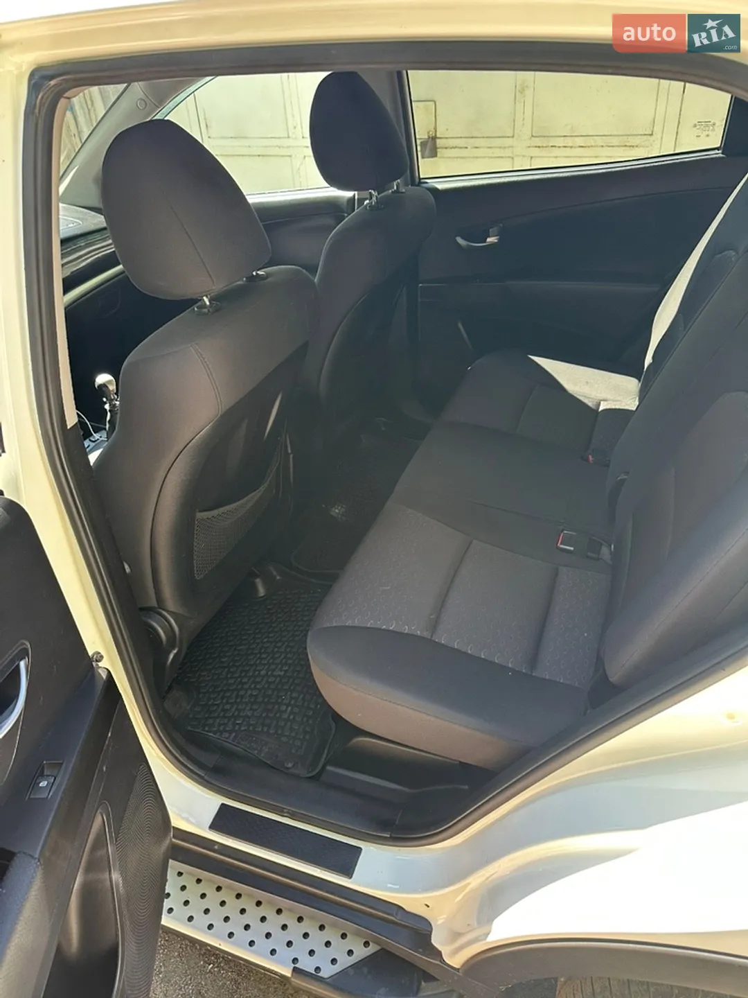 2013 SsangYong Korando - мініатюра 9