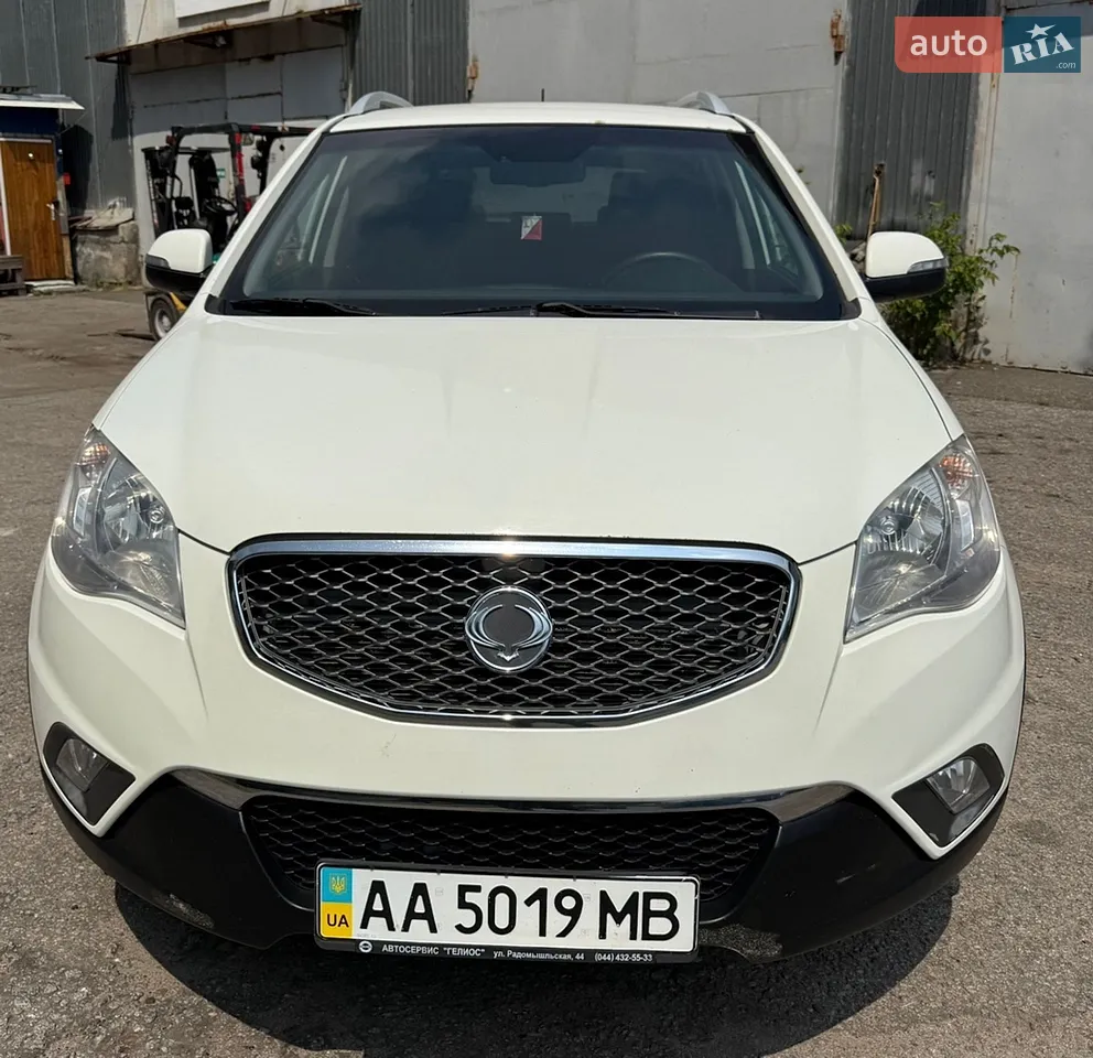 2013 SsangYong Korando - мініатюра 20