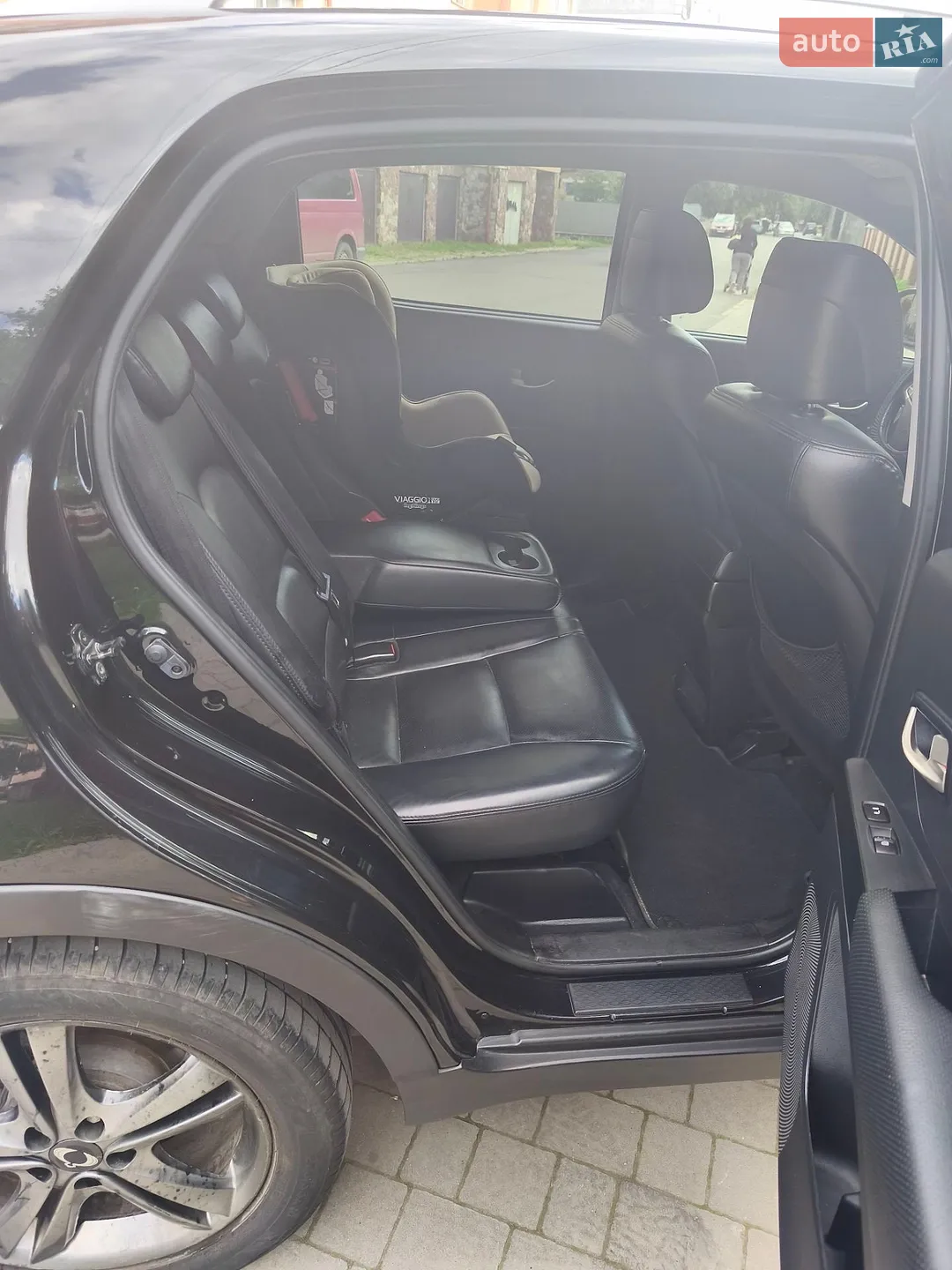 2011 SsangYong Korando - мініатюра 13
