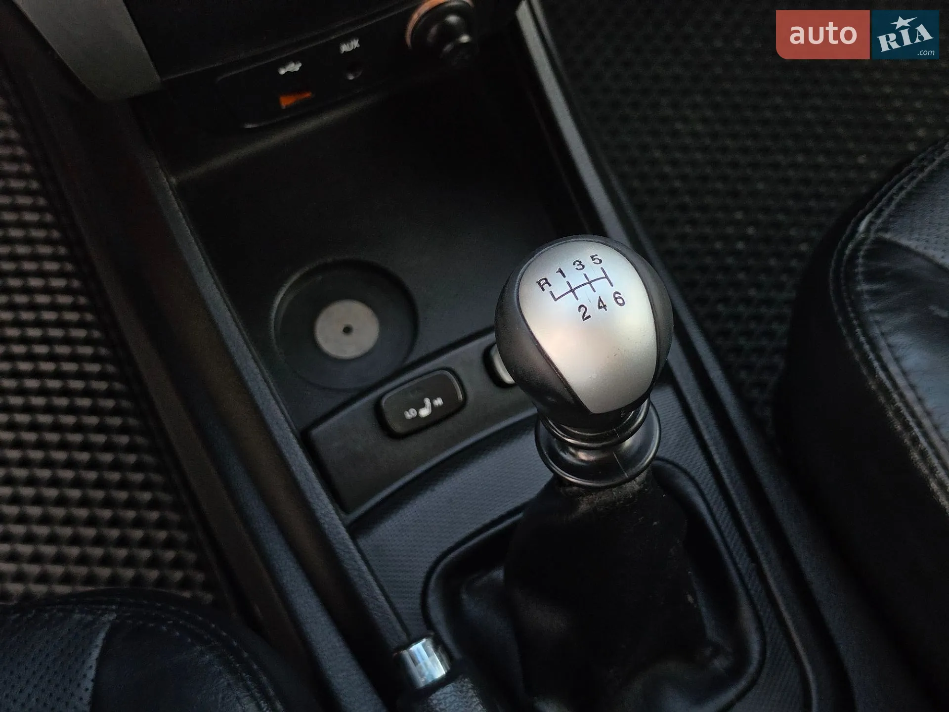 2012 SsangYong Korando - мініатюра 37
