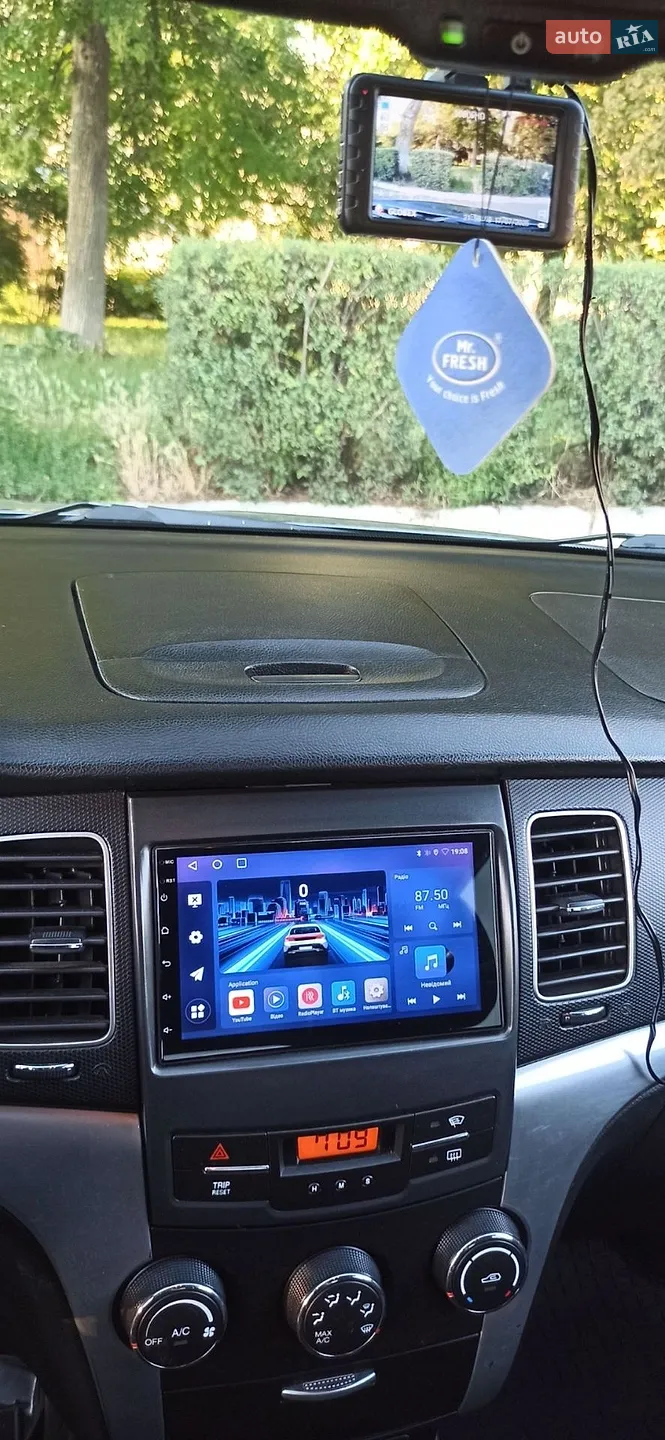 2012 SsangYong Korando - мініатюра 9