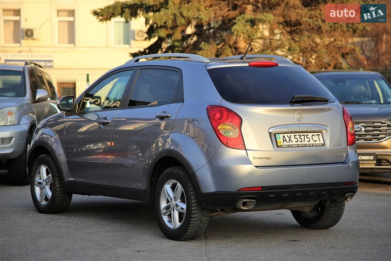 2011 SsangYong Korando - мініатюра 8