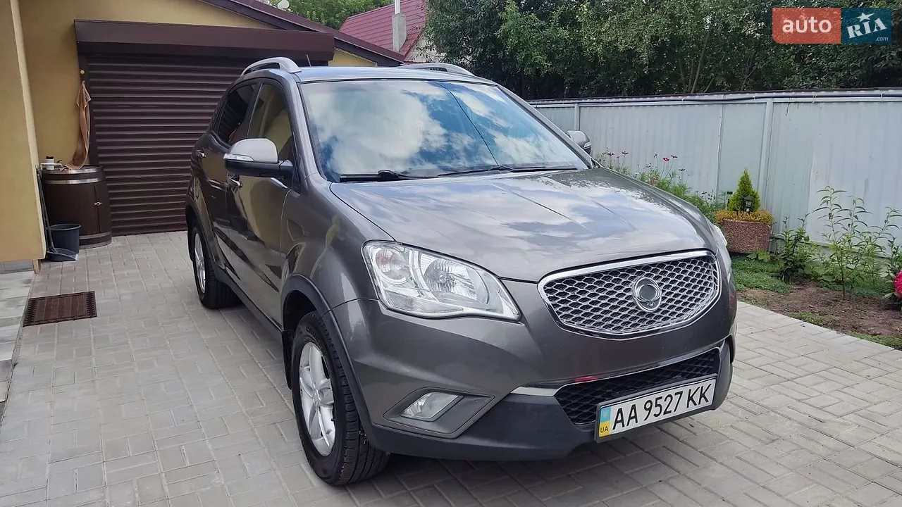 2013 SsangYong Korando - мініатюра 18