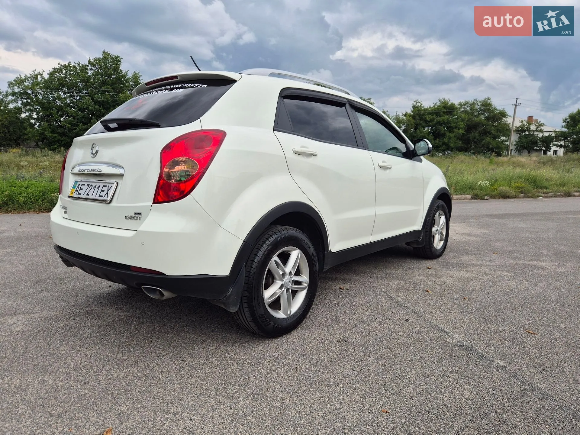 2012 SsangYong Korando - мініатюра 5