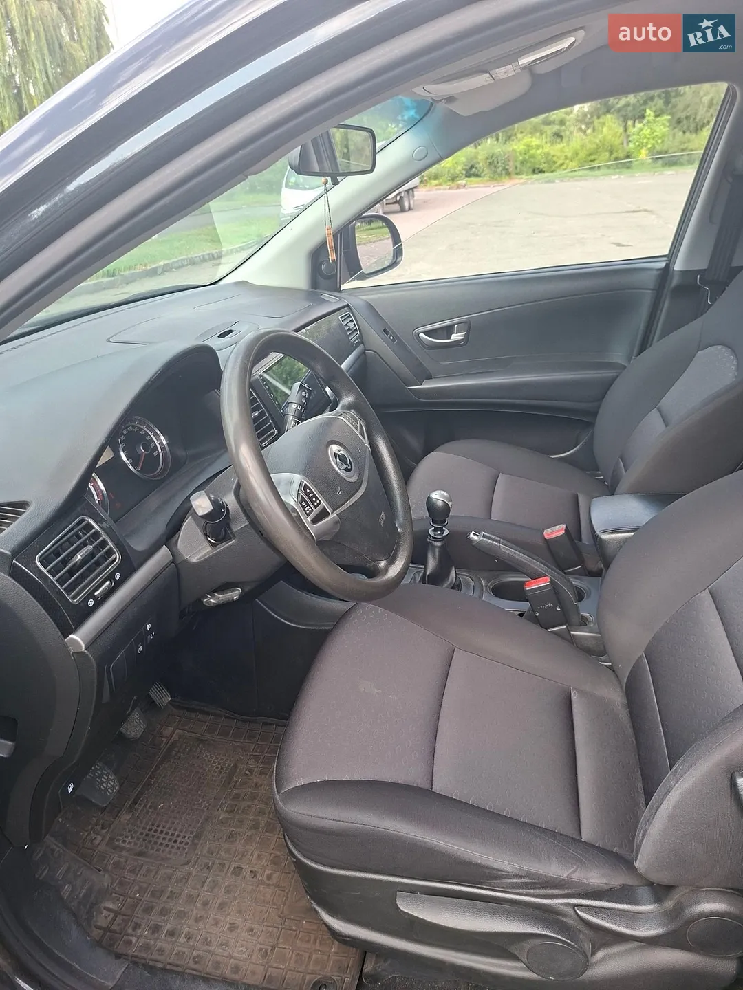 2013 SsangYong Korando - мініатюра 40