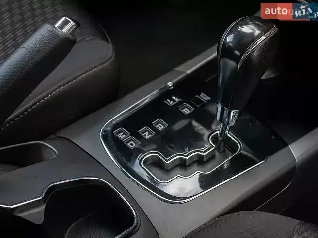 2014 SsangYong Korando - мініатюра 12
