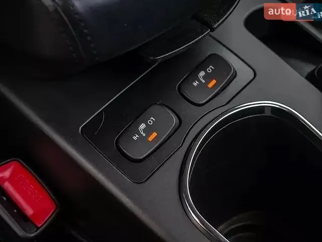 2014 SsangYong Korando - мініатюра 20