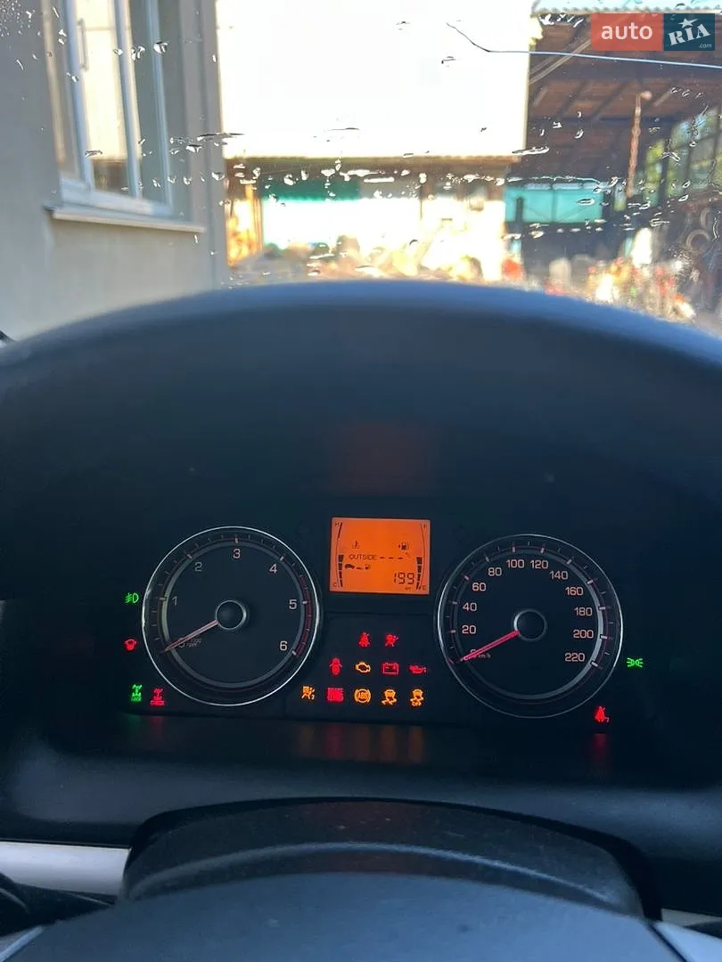 2013 SsangYong Korando - мініатюра 10