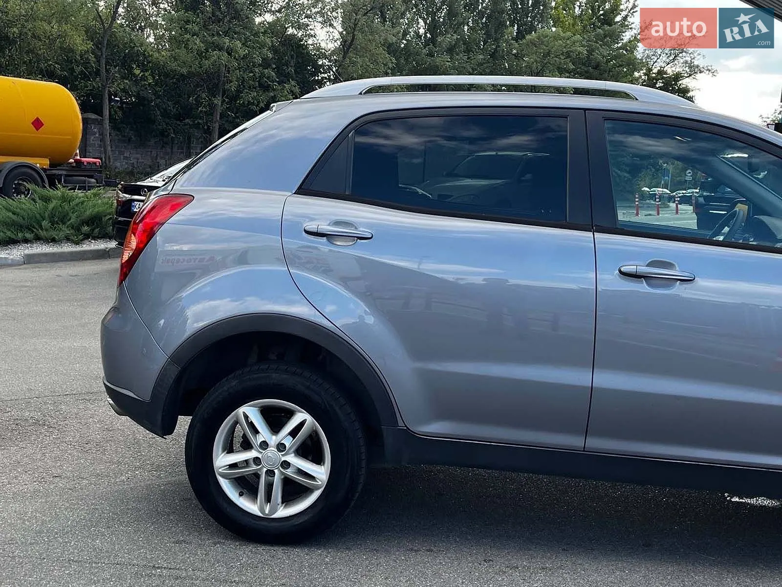 2011 SsangYong Korando - мініатюра 5
