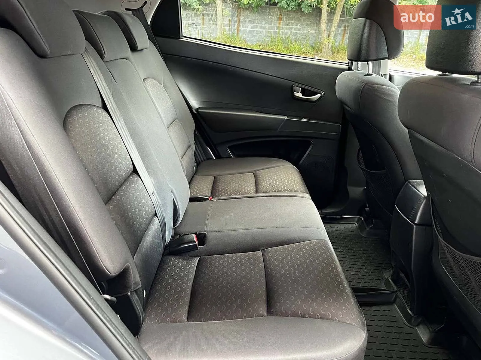 2011 SsangYong Korando - мініатюра 16