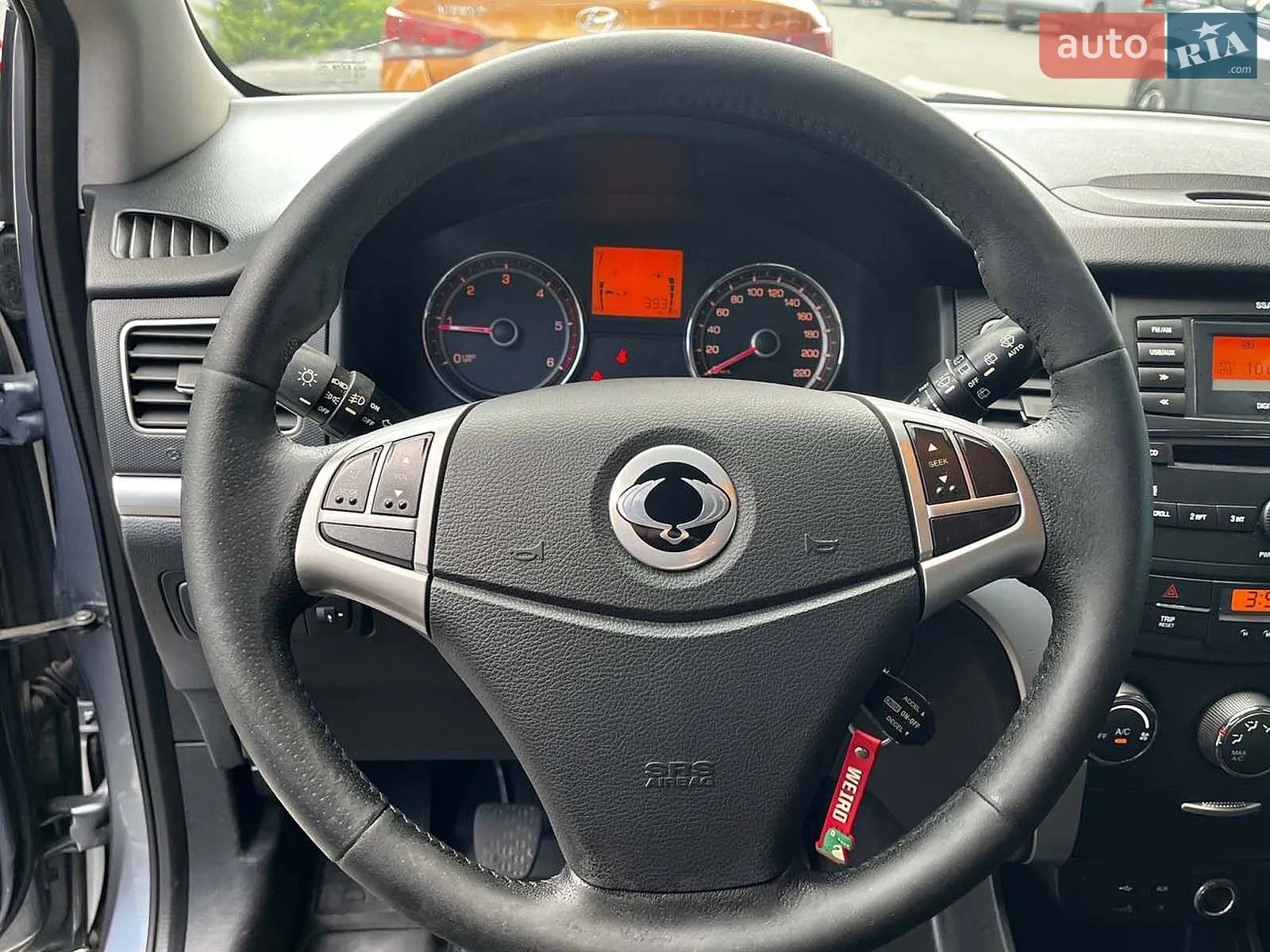 2011 SsangYong Korando - мініатюра 11