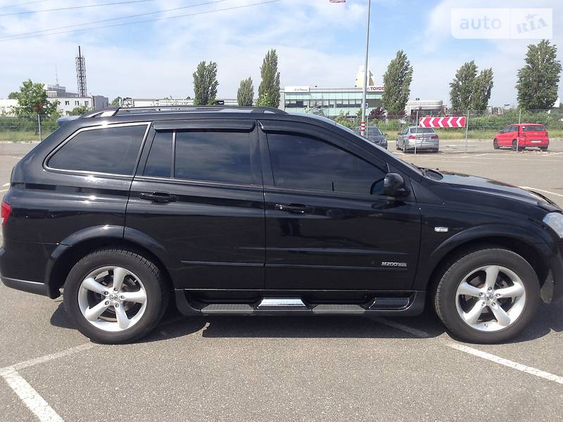 SsangYong Kyron 2011 року