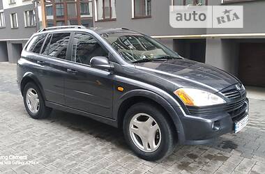Внедорожник / Кроссовер SsangYong Kyron 2005 в 