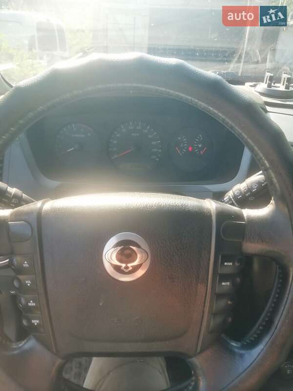 Седан SsangYong Kyron 2008 в Черновцах