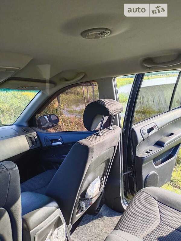 Седан SsangYong Kyron 2010 в Харькове