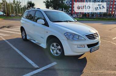 Внедорожник / Кроссовер SsangYong Kyron 2009 в 