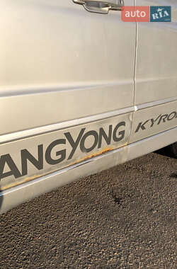 Внедорожник / Кроссовер SsangYong Kyron 2006 в 