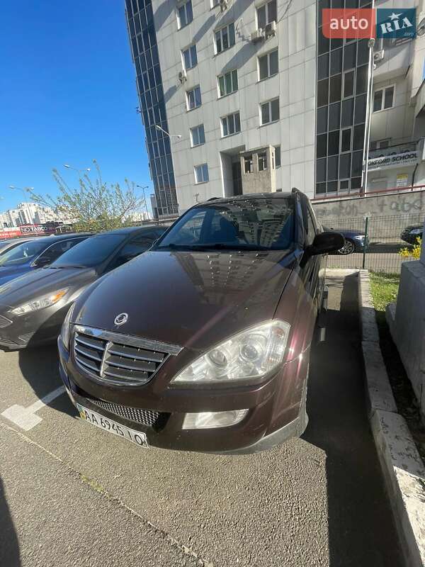 Позашляховик / Кросовер SsangYong Kyron 2009 в Києві