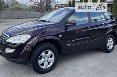 Внедорожник / Кроссовер SsangYong Kyron 2010 в 