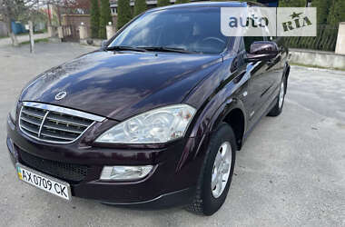 Внедорожник / Кроссовер SsangYong Kyron 2010 в 