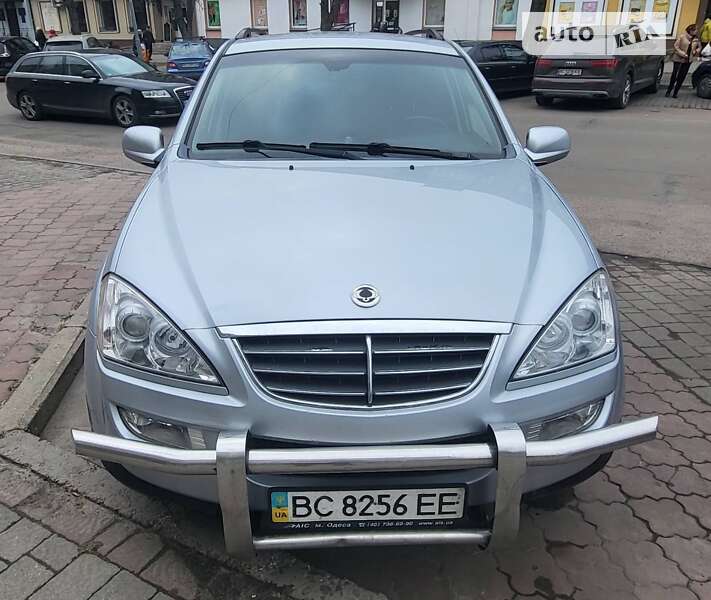 Внедорожник / Кроссовер SsangYong Kyron 2009 в 