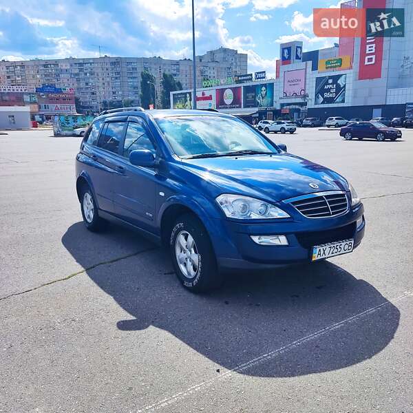 Внедорожник / Кроссовер SsangYong Kyron 2009 в 