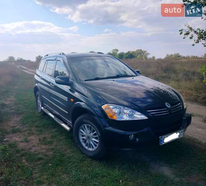 Внедорожник / Кроссовер SsangYong Kyron 2005 в 