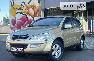 Позашляховик / Кросовер SsangYong Kyron 2011 в Києві