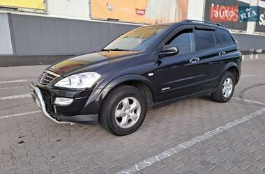 Позашляховик / Кросовер SsangYong Kyron 2010 в 