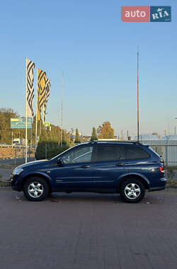 Позашляховик / Кросовер SsangYong Kyron 2009 в 
