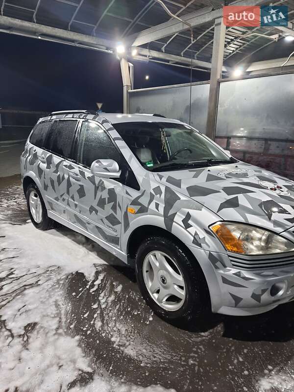 Внедорожник / Кроссовер SsangYong Kyron 2005 в Житомире