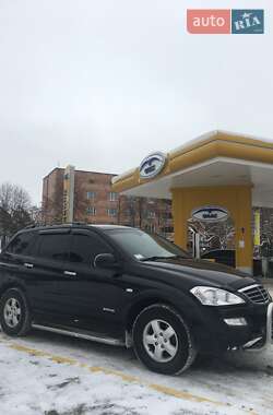 Внедорожник / Кроссовер SsangYong Kyron 2010 в 