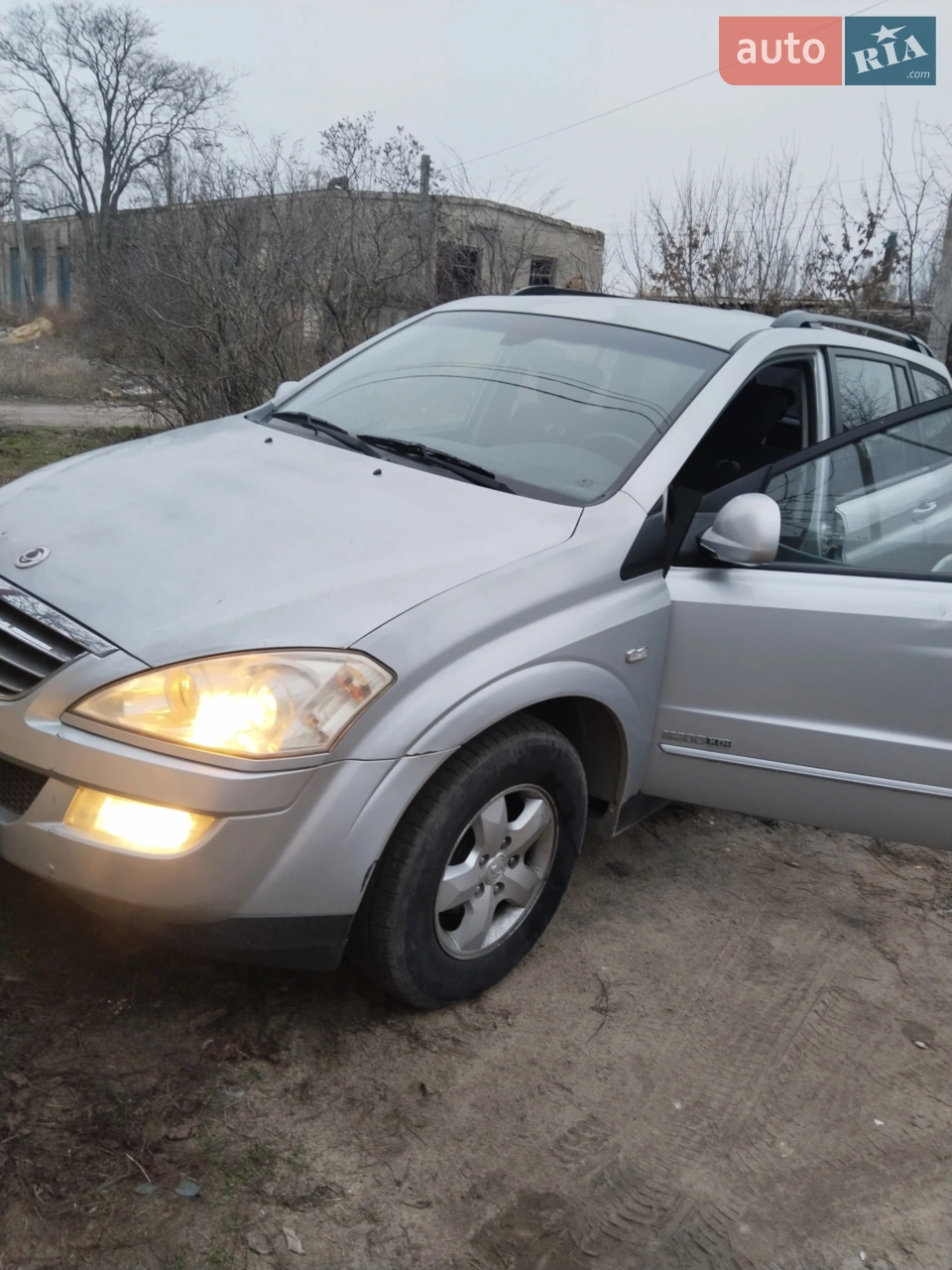 2010 SsangYong Kyron - мініатюра 5